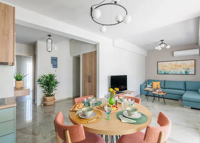 Design Central Suite In The Heart Of The City
